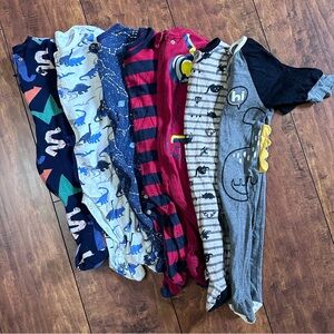 Baby gap and Gerber organic footie pajamas bundle : 3-6 months